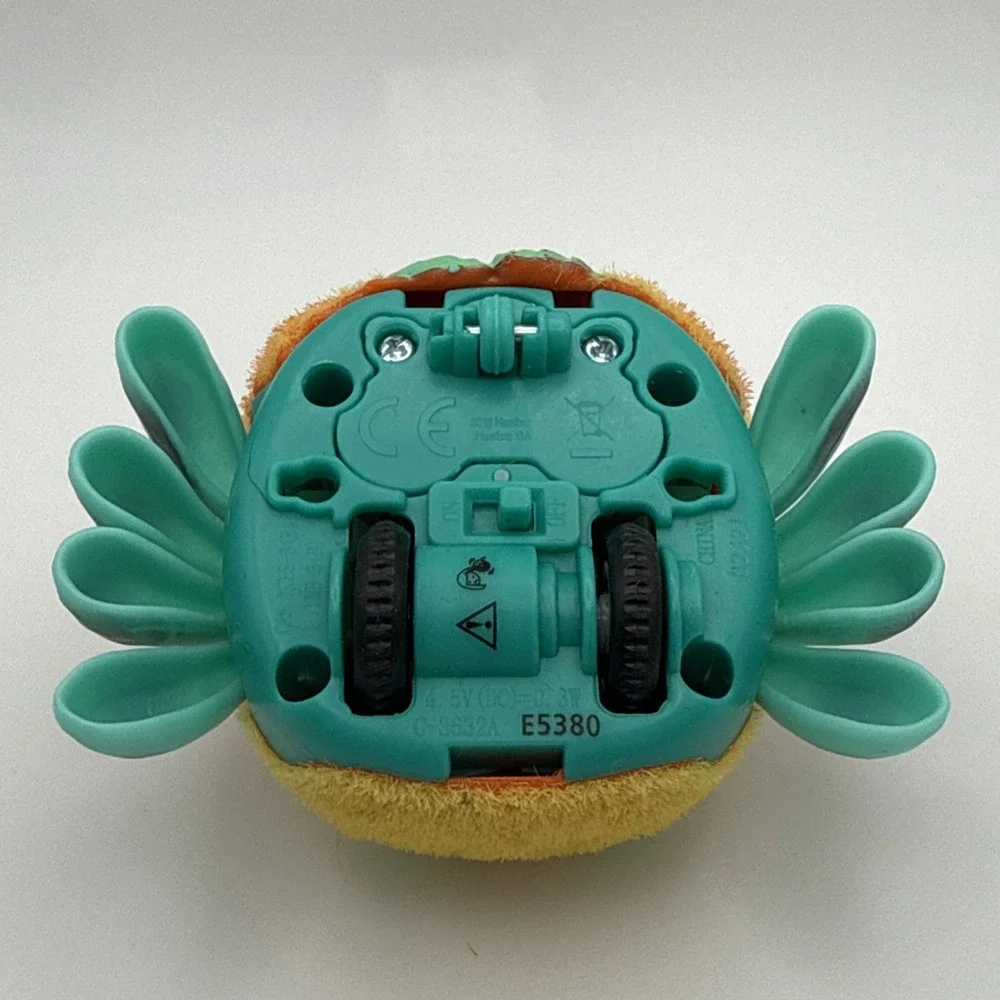 Yellies Flufferpuff & Toofy Spooder Jumping Spider Sound Activated Motion WORKS